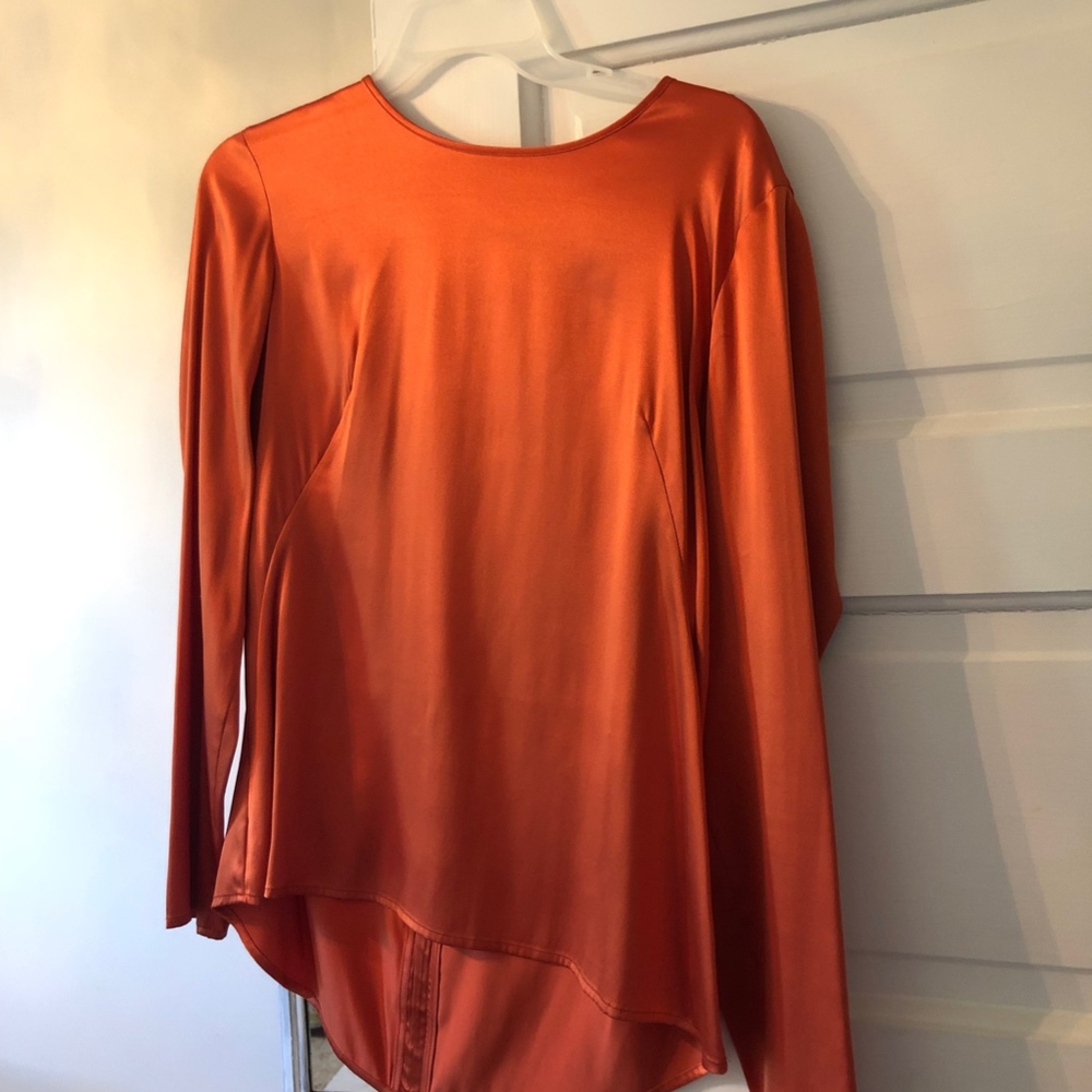 Doncaster blouse with zipper in back
